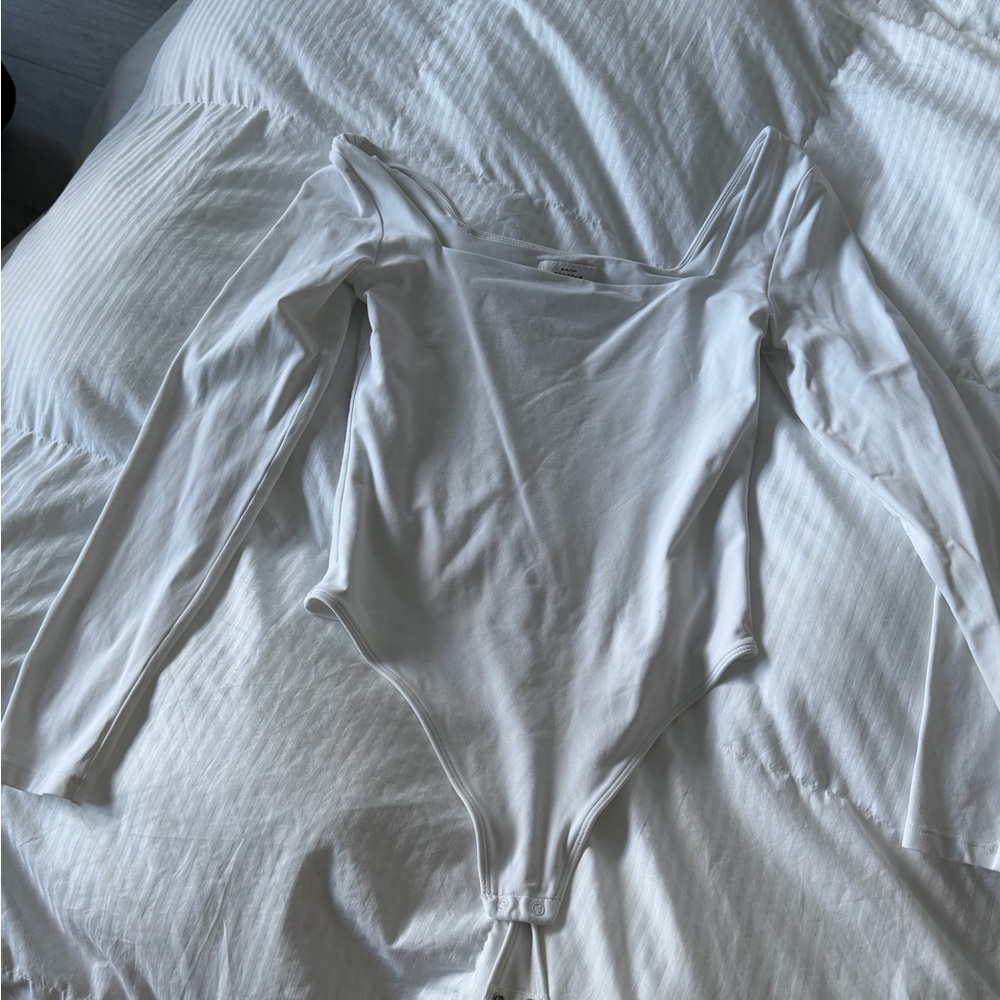 NWOT Babaton Contour White Bodysuit